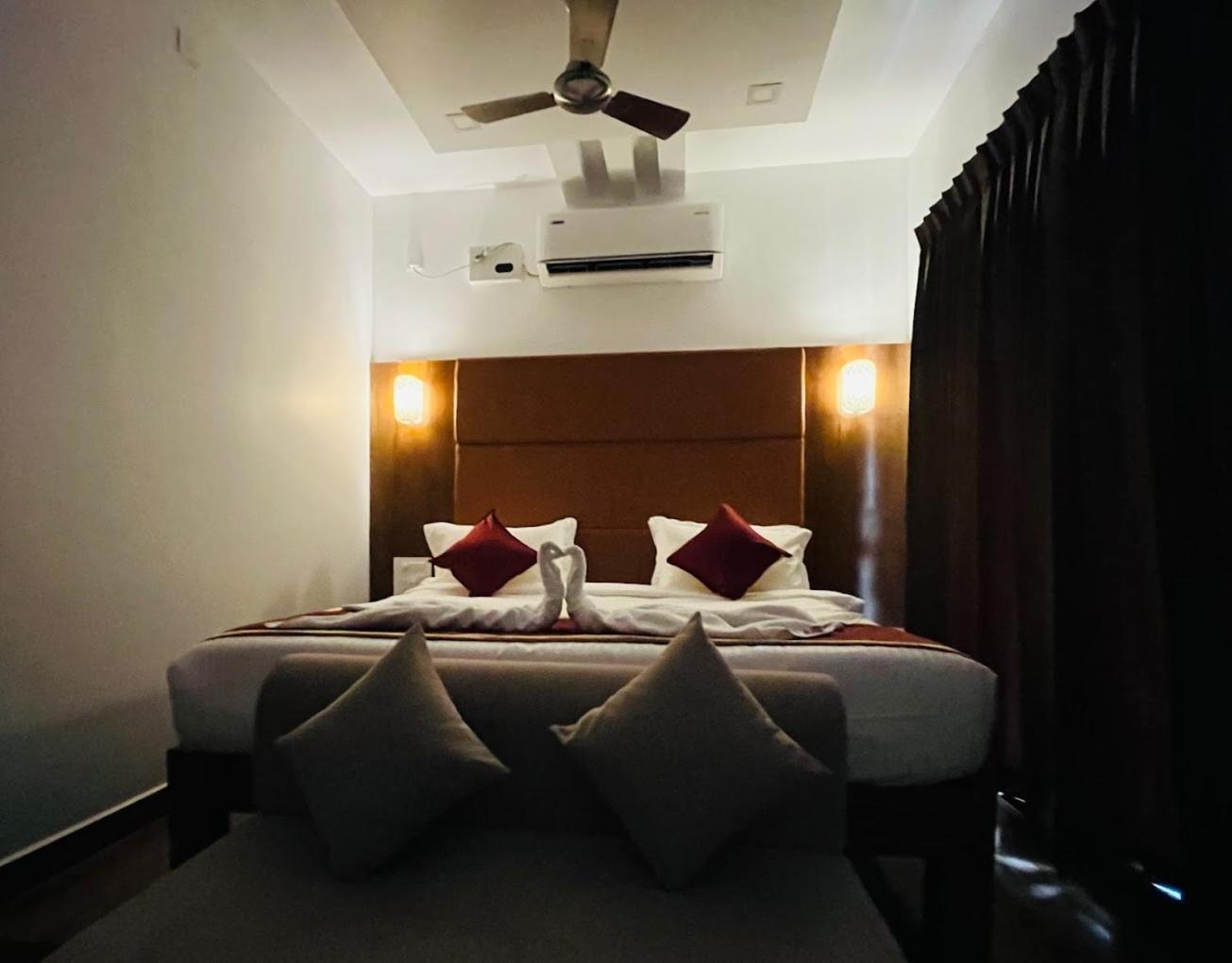 Grb Resort Tiruchchendūr Dış mekan fotoğraf